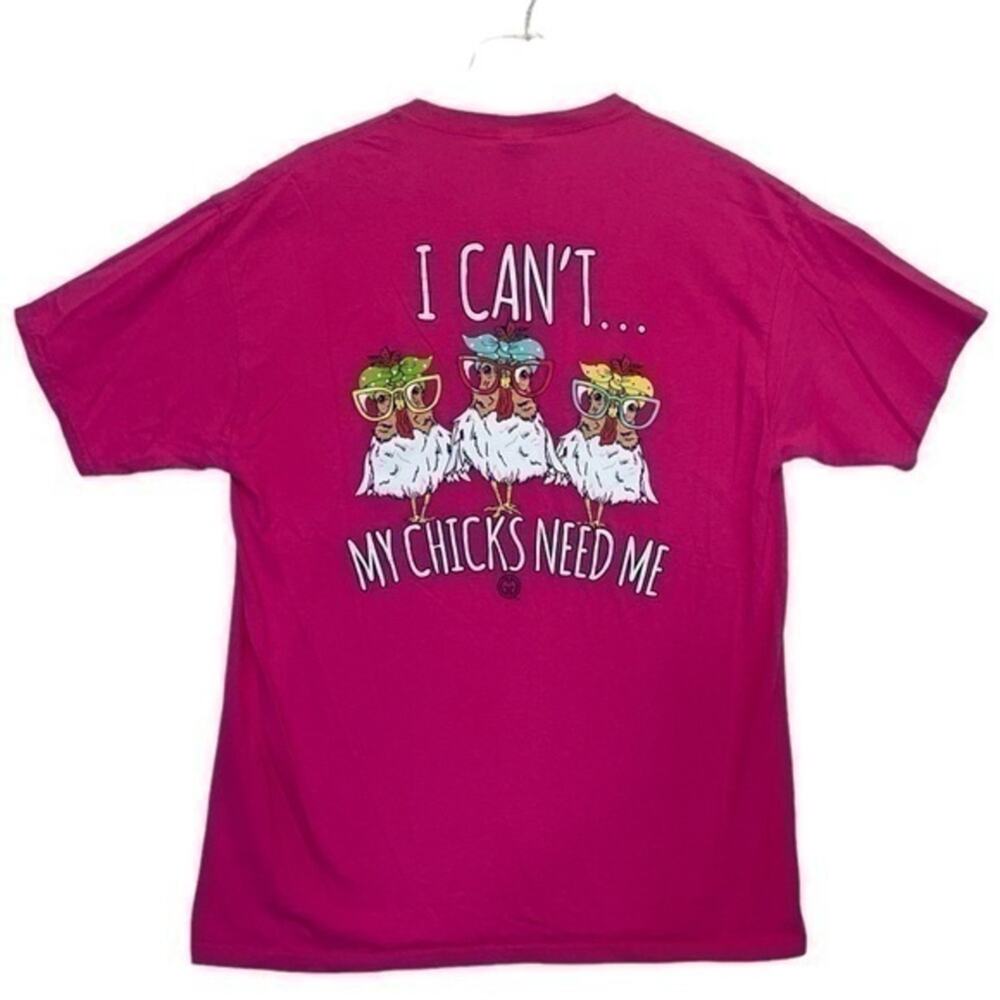 “My Chicks Need Me” Graphic Tee Large Fruit of the Loom Girlie Girl Originals